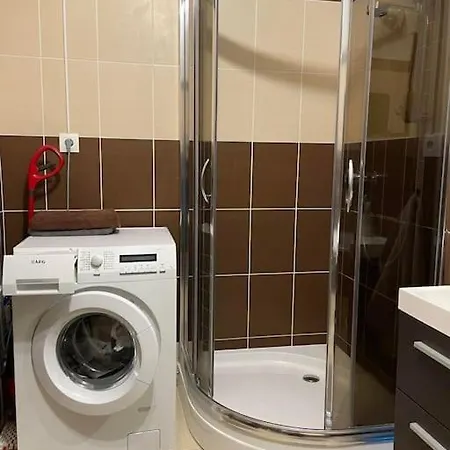 S Nadhernym Vyhladom Na Tatry Veľký Slavkov